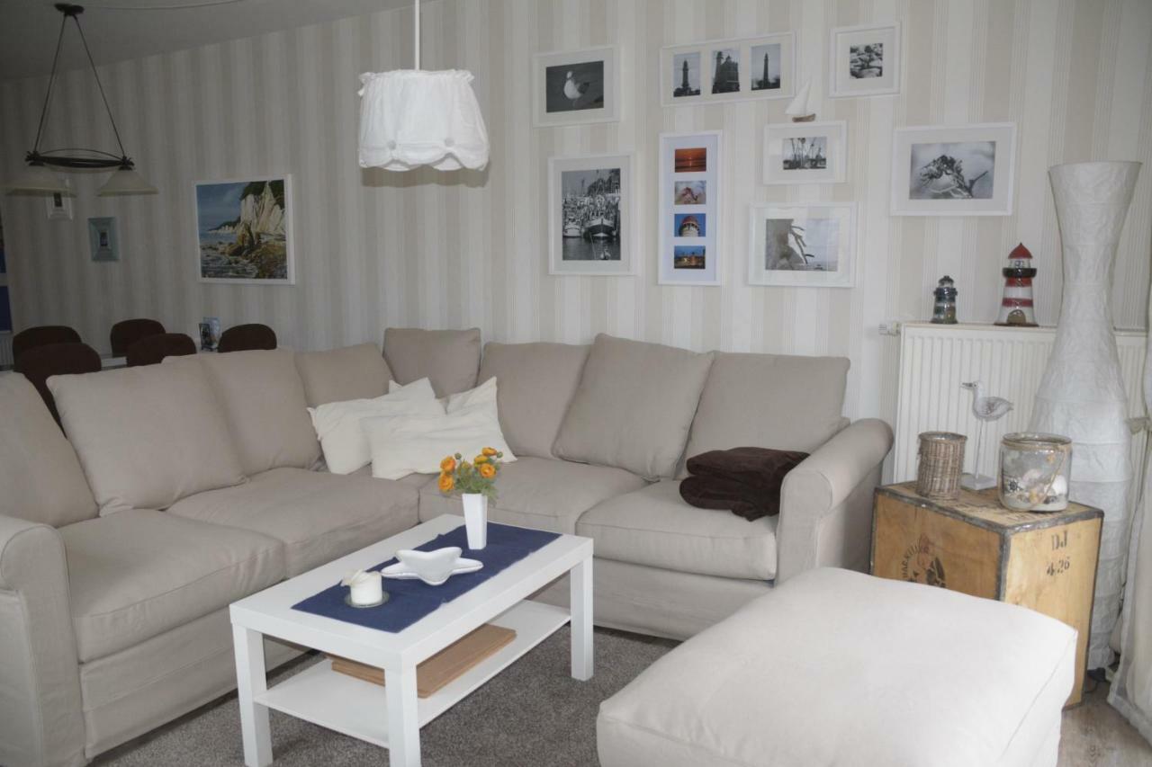 Ferienwohnung Breege Buitenkant foto